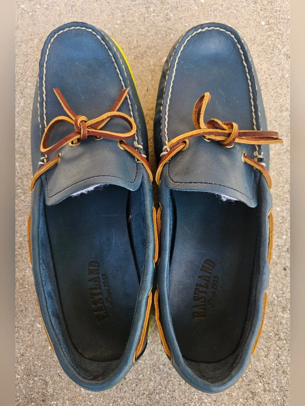 Eastland Blue Size 9D Men's Yarmouth Camp Moc Slip On Bomber Pre-owned